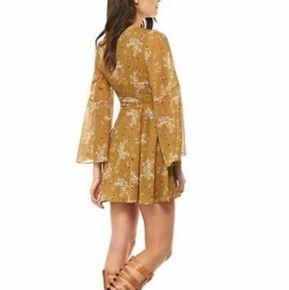 Free People Lilou Toffee Floral Bell Sleeve Dress Sx XS - Picture 6 of 11